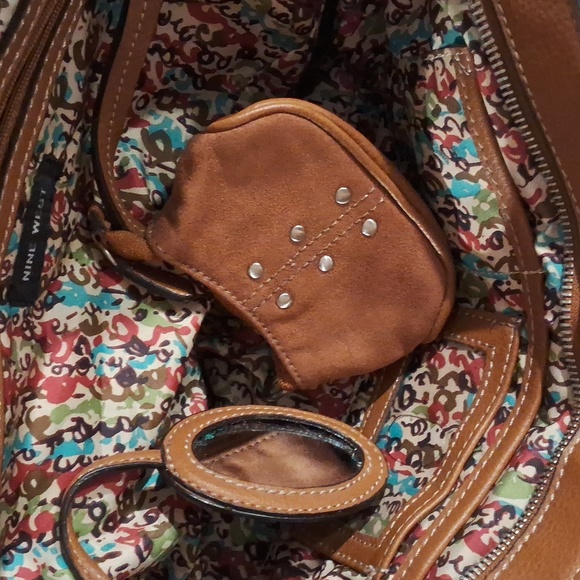 Nine West Bag with coinpurse and mirror - Picture 3 of 3